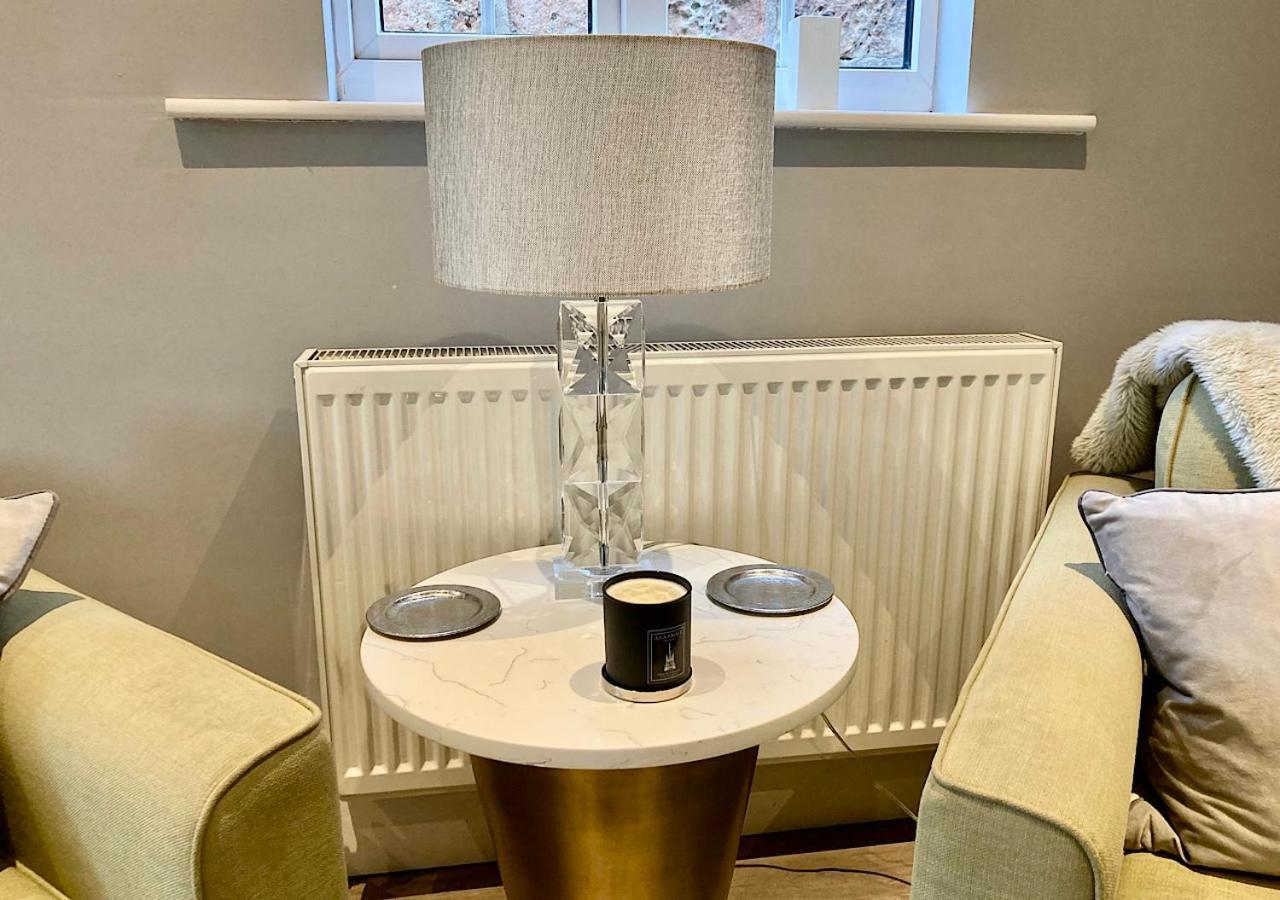 The Lodge Chester - Luxury Apartment For Two, With Free Parking! Hough Green Luaran gambar